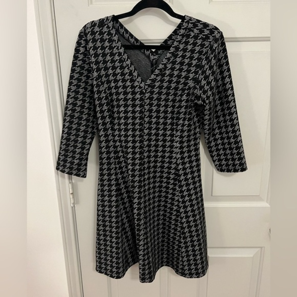 Grey and Black Houndstooth Short Winter Dress size Large